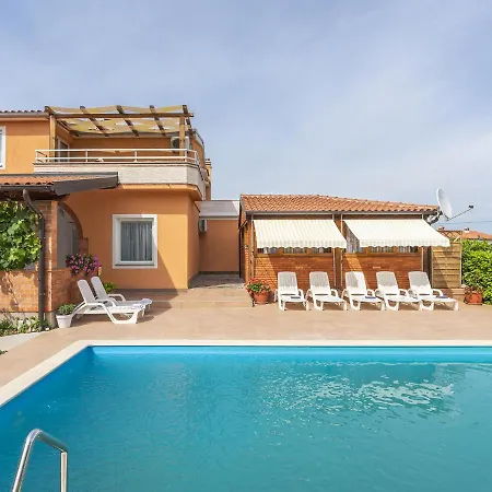 Modern With Swimming Pool In Apartment
